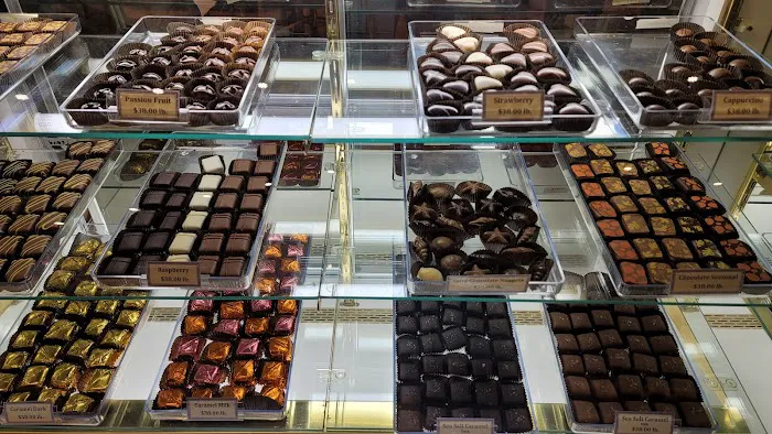 Zwahlen's Ice Cream & Chocolate Co. Picture 8
