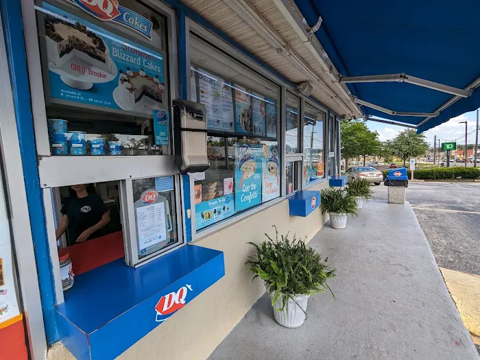 Dairy Queen (Treat) Picture 3