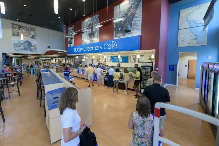 UDairy Creamery Café Picture 5