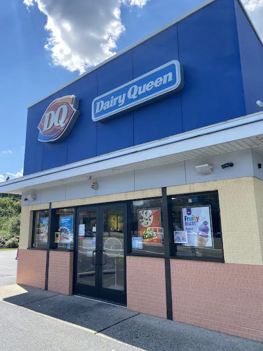 Dairy Queen (Treat) Picture 5