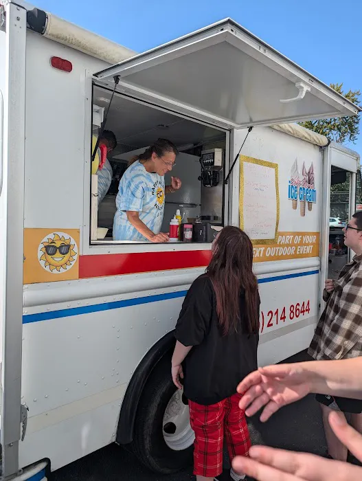 Happy Sun Ice Cream and More Picture 3