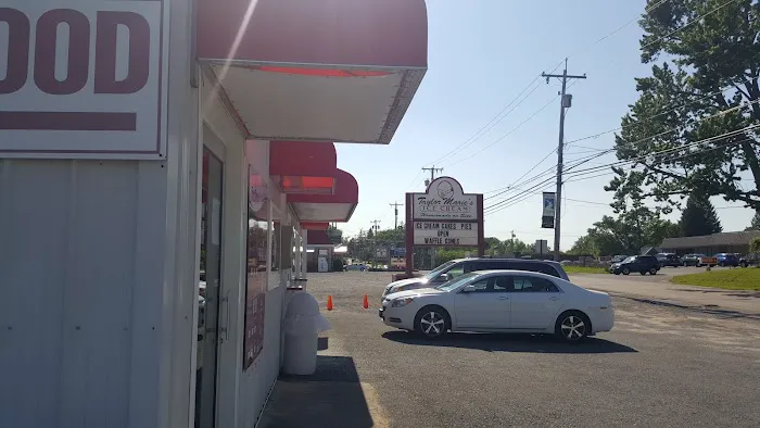 Taylor Marie's Ice Cream Parlor Picture 6