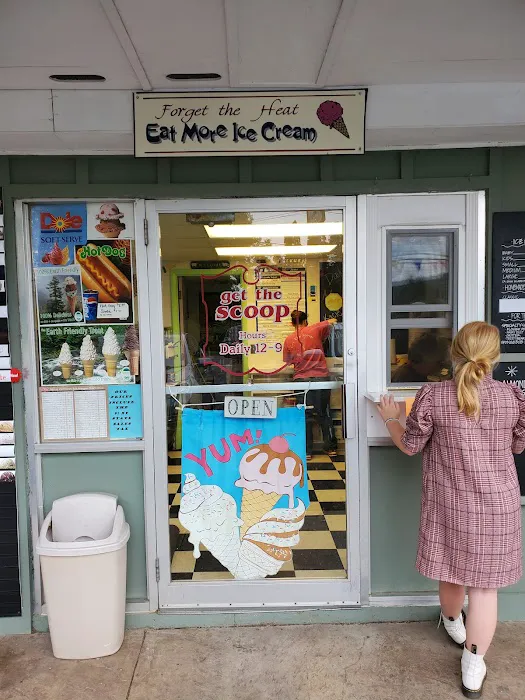 Get the Scoop Ice Cream Shop Picture 5