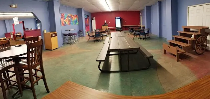 Zems Ice Cream, Miniature Golf & Game Room Picture 8