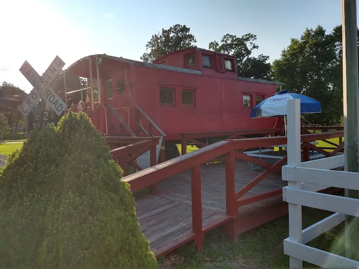 Zems Ice Cream, Miniature Golf & Game Room Picture 2