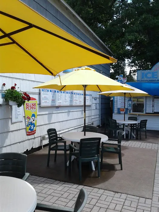 Whats the Scoop Ice Cream Cafe Picture 2