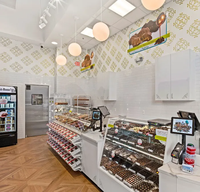 Kilwins Ice Cream - Chocolate - Fudge Picture 1