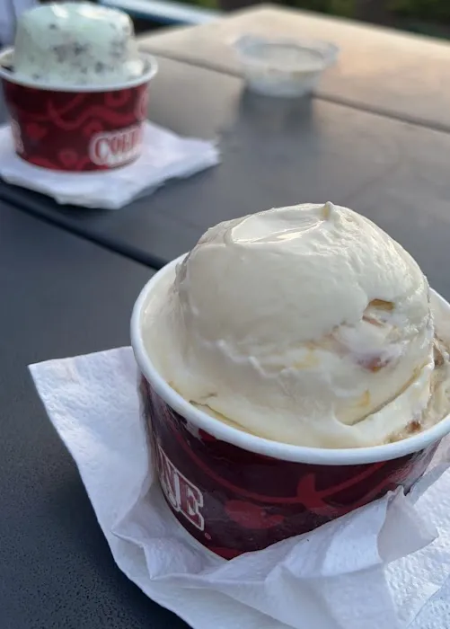 Cold Stone Creamery Picture 2
