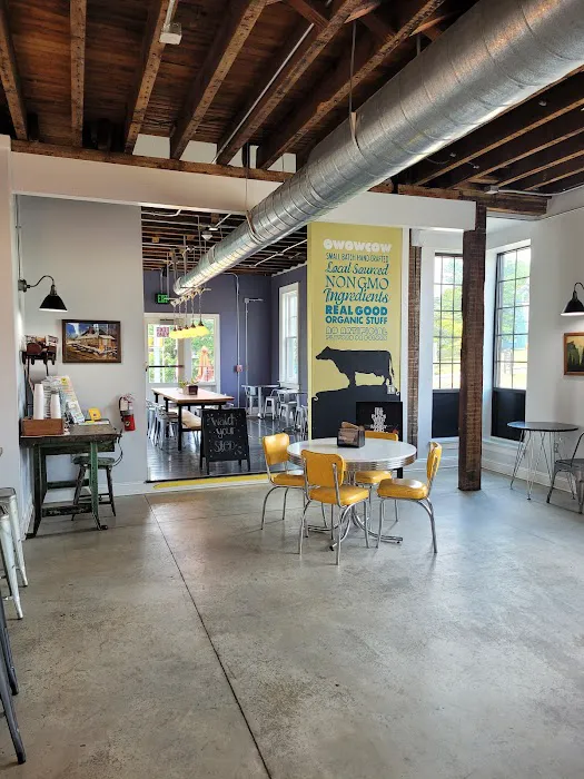 Owowcow Creamery Picture 4