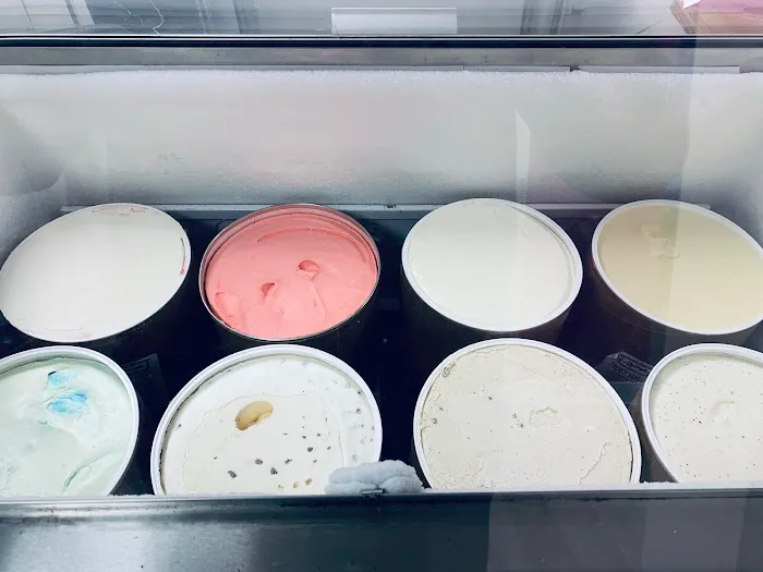 Cream and Ice Picture 2