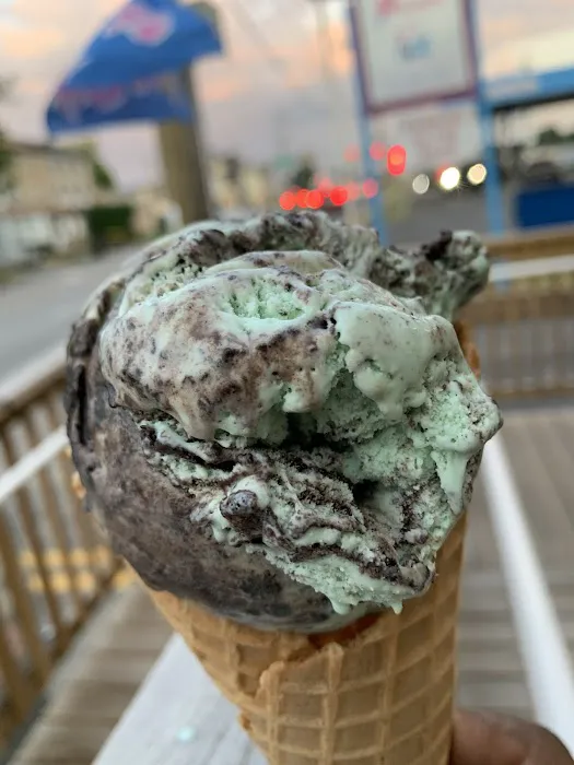 Cream and Ice Picture 5
