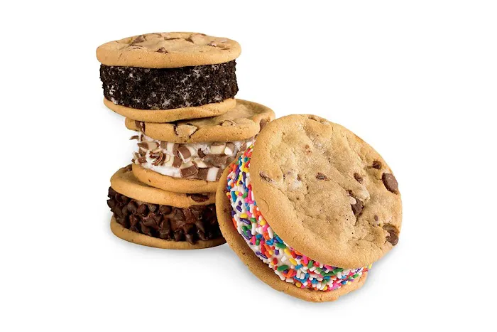 Cold Stone Creamery Picture 4