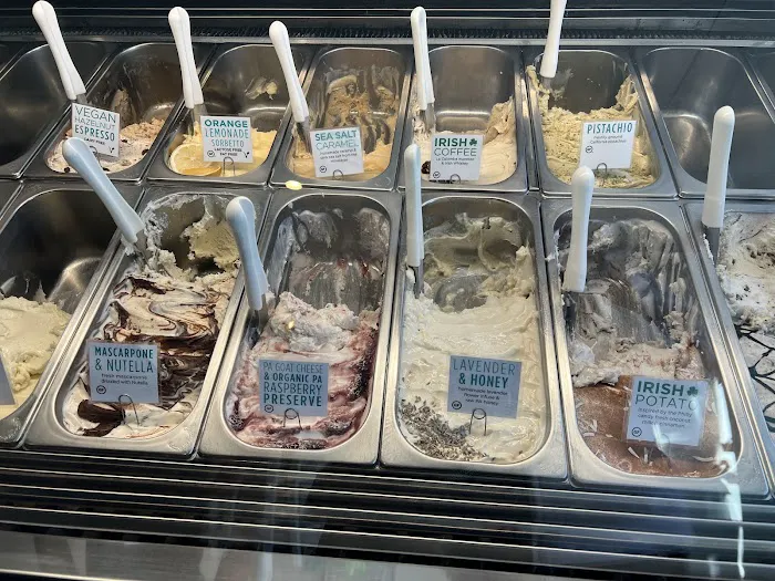 Gemelli - Artisanal Gelato & Dessert Café Picture 7
