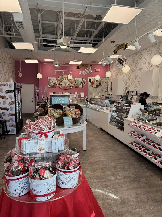 Kilwins Ice Cream - Chocolate - Fudge Picture 1