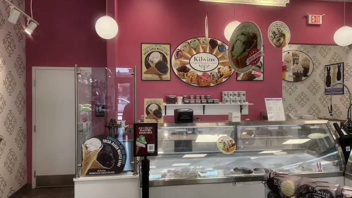 Kilwins Ice Cream - Chocolate - Fudge Picture 8