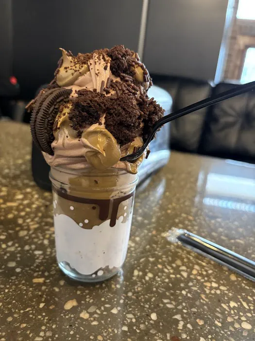 Surreal Creamery Picture 4