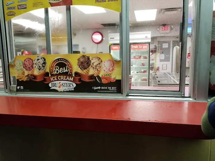 Bruster's Real Ice Cream Picture 8