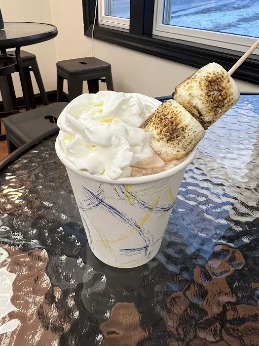 True Vine Ice Cream Shoppe Picture 1