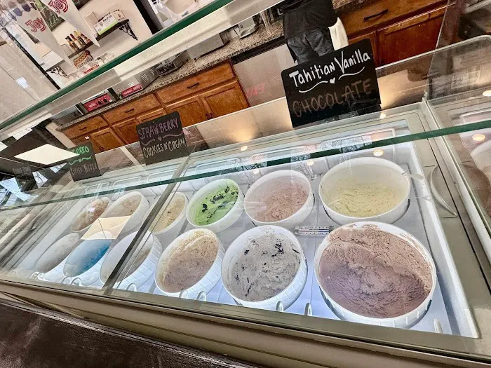 True Vine Ice Cream Shoppe Picture 7