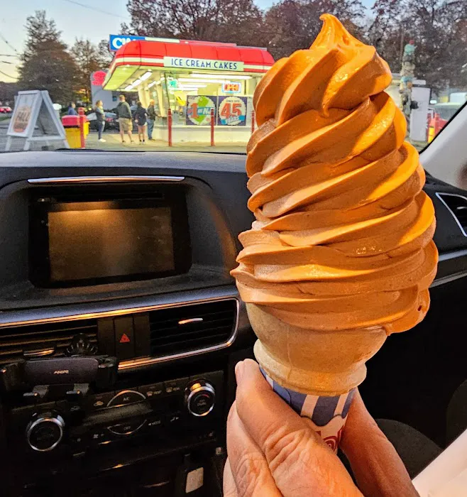 Cliff's Homemade Ice Cream Picture 7
