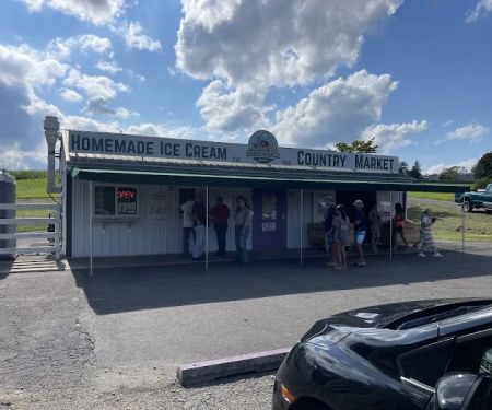 Grochowicz Farm Market & Mama G's Ice Cream