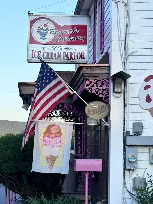 Riverside Creamery Picture 6