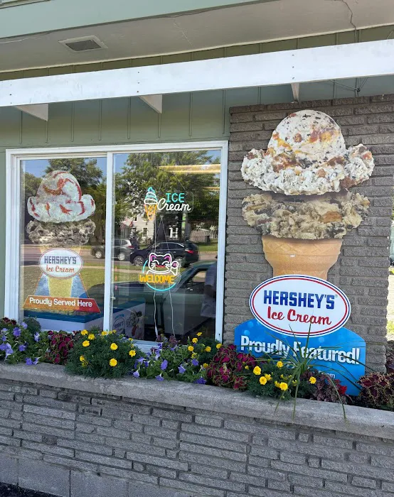 Happy Hour Ice Cream+ Picture 5