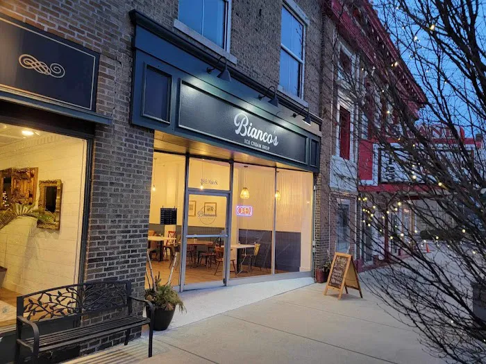 Bianco’s Ice Cream Shop Picture 2