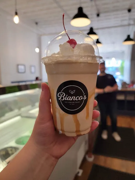 Bianco’s Ice Cream Shop Picture 10