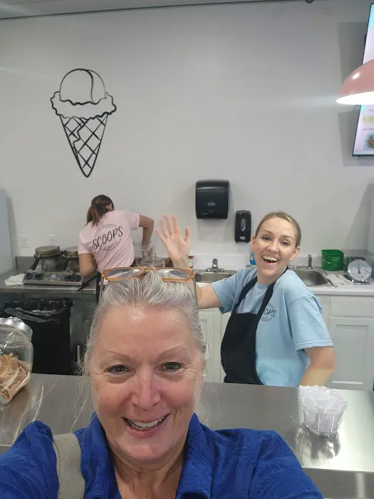 Main Street Scoops & Sweets Picture 3