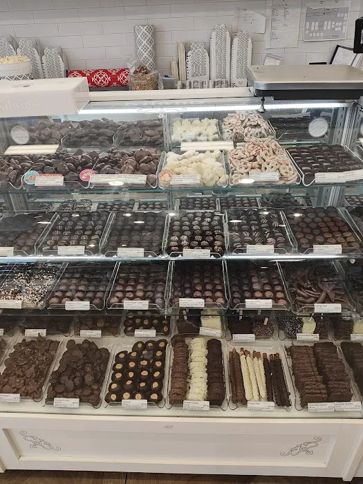 Kilwins Ice Cream - Chocolate - Fudge Picture 9