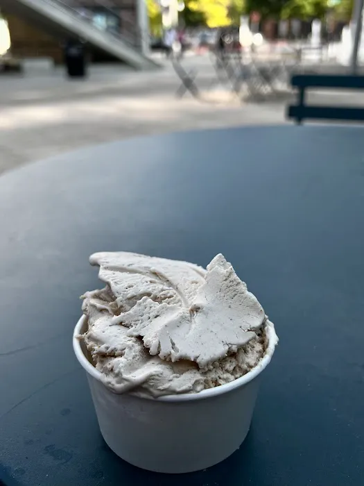 Altani Gelato & Coffee Picture 5