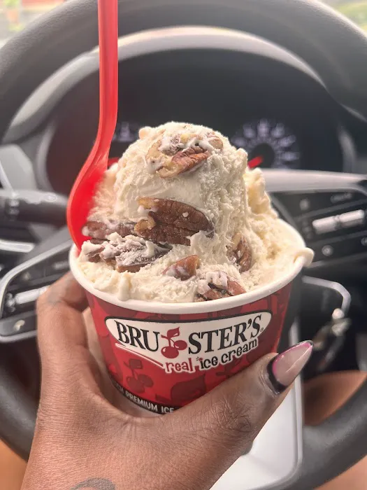 Bruster's Real Ice Cream Picture 5