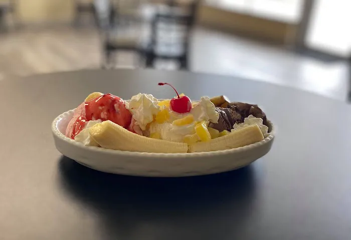 Pop Pops Creamery Picture 6