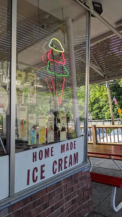 Thorndale Dairy Bar Picture 4
