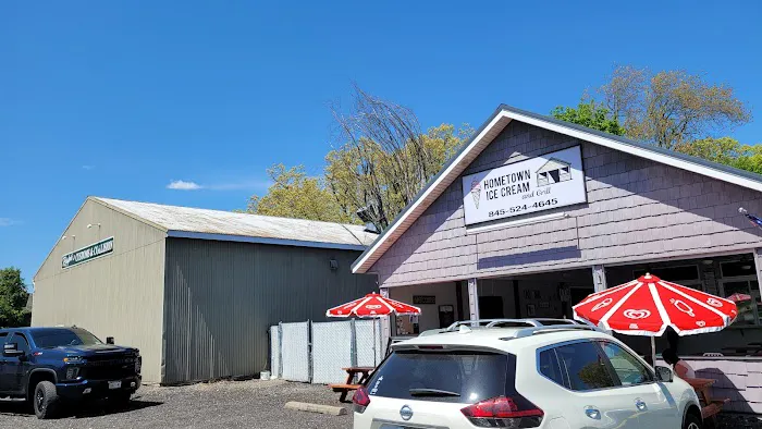 Hometown Ice Cream and Grill Picture 2