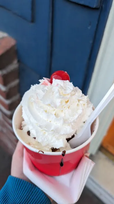 Huguenot Creamery Picture 6