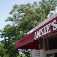 Annie's Water Ice ico