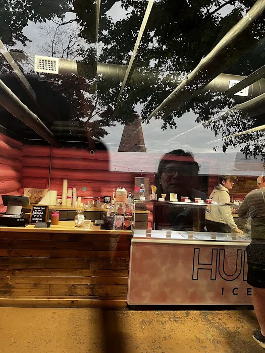 Humdoo Ice Cream Shop & Truck Picture 2