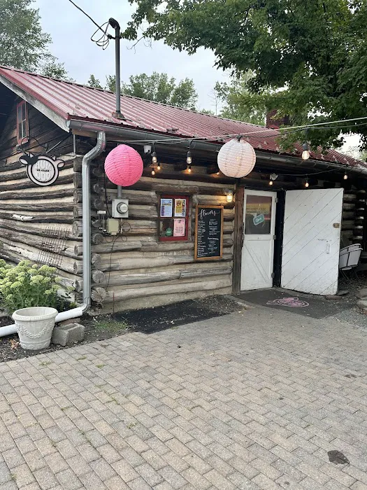 Humdoo Ice Cream Shop & Truck Picture 9