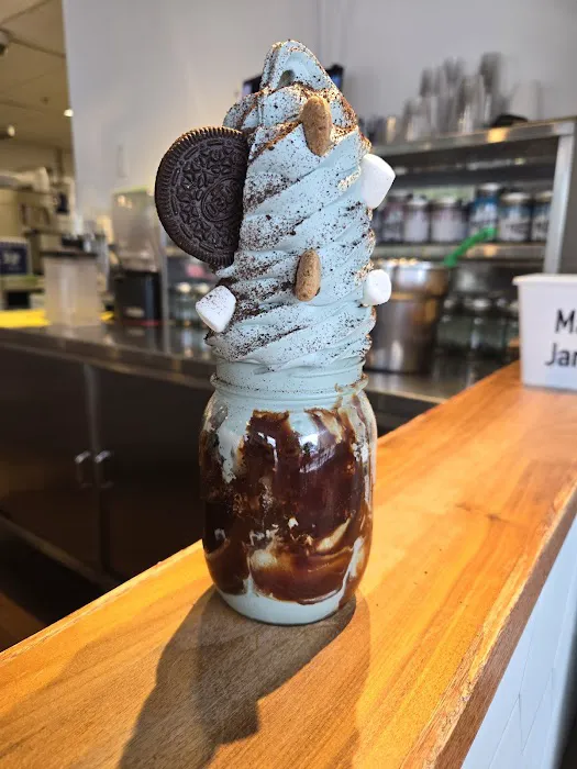 Surreal Creamery Picture 4