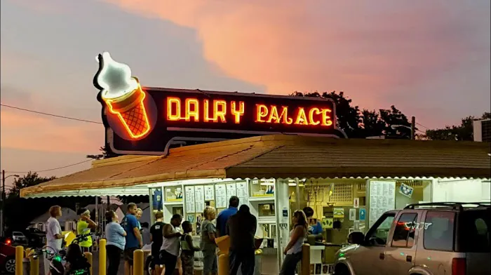 Dairy Palace Picture 1