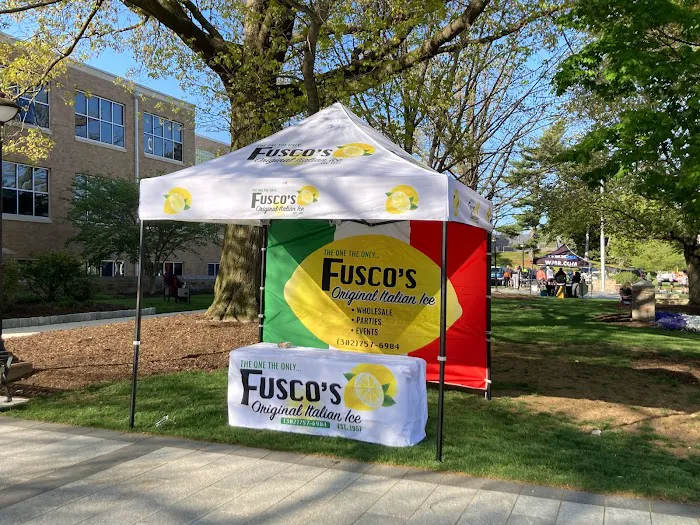 Fusco's Water Ice Picture 3