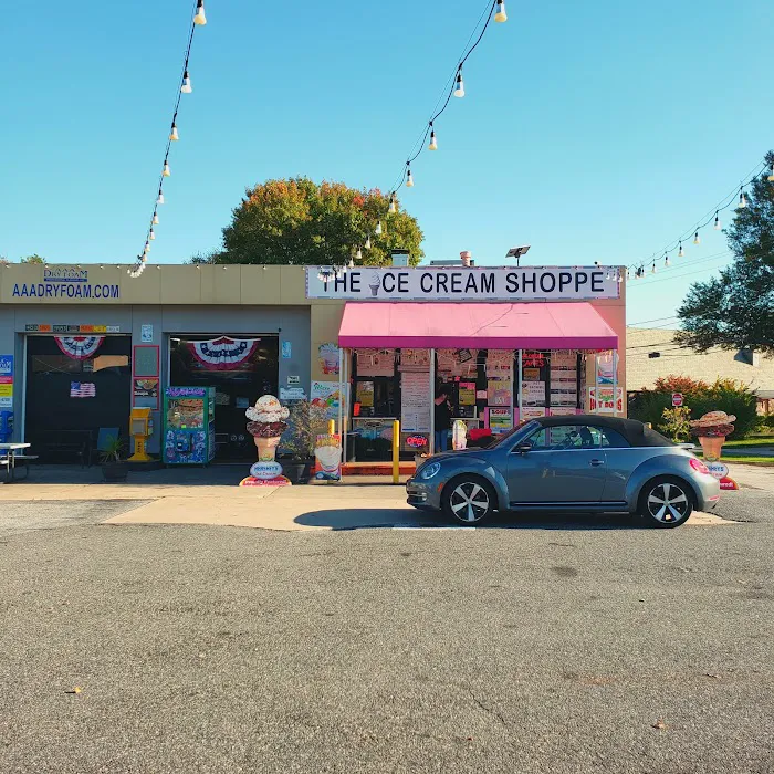 Ice Cream Shoppe Picture 1