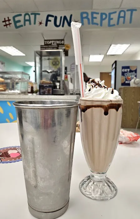 Double Dipper Ice Cream Picture 1