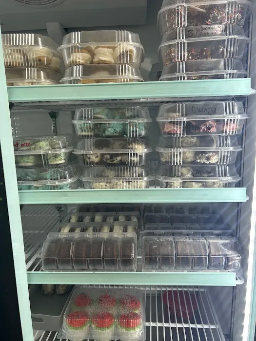 Mia's Ice cream Picture 8