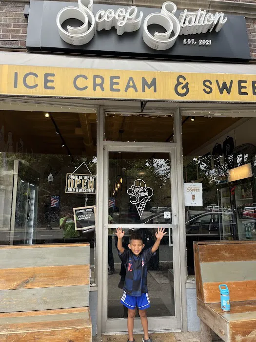 Scoop Station Picture 3