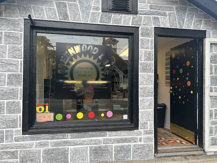 Greenwood Lake Italian Ice & Crème Ice Picture 7