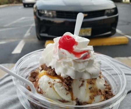 Super Scoops Ice Cream