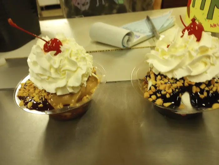 Frosty's Ice Cream Picture 7
